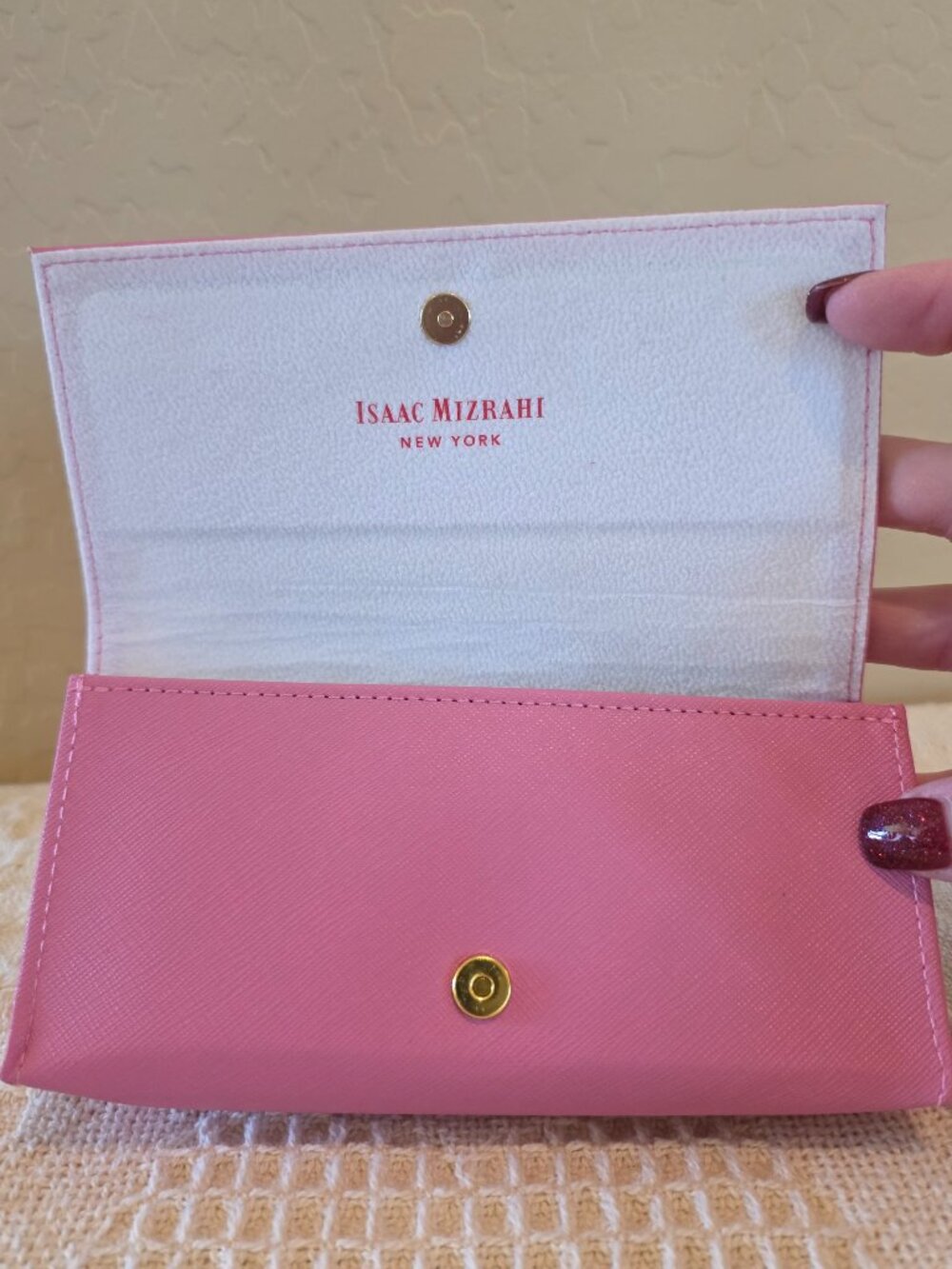Women's Pink Saffiano Leather Lined Eyeglass Case Gold Izaac Mizrahi New York NY